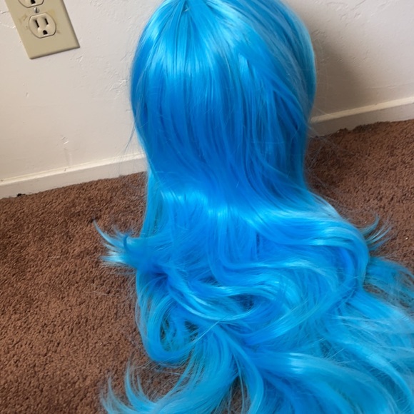 Blue wig - Picture 4 of 5